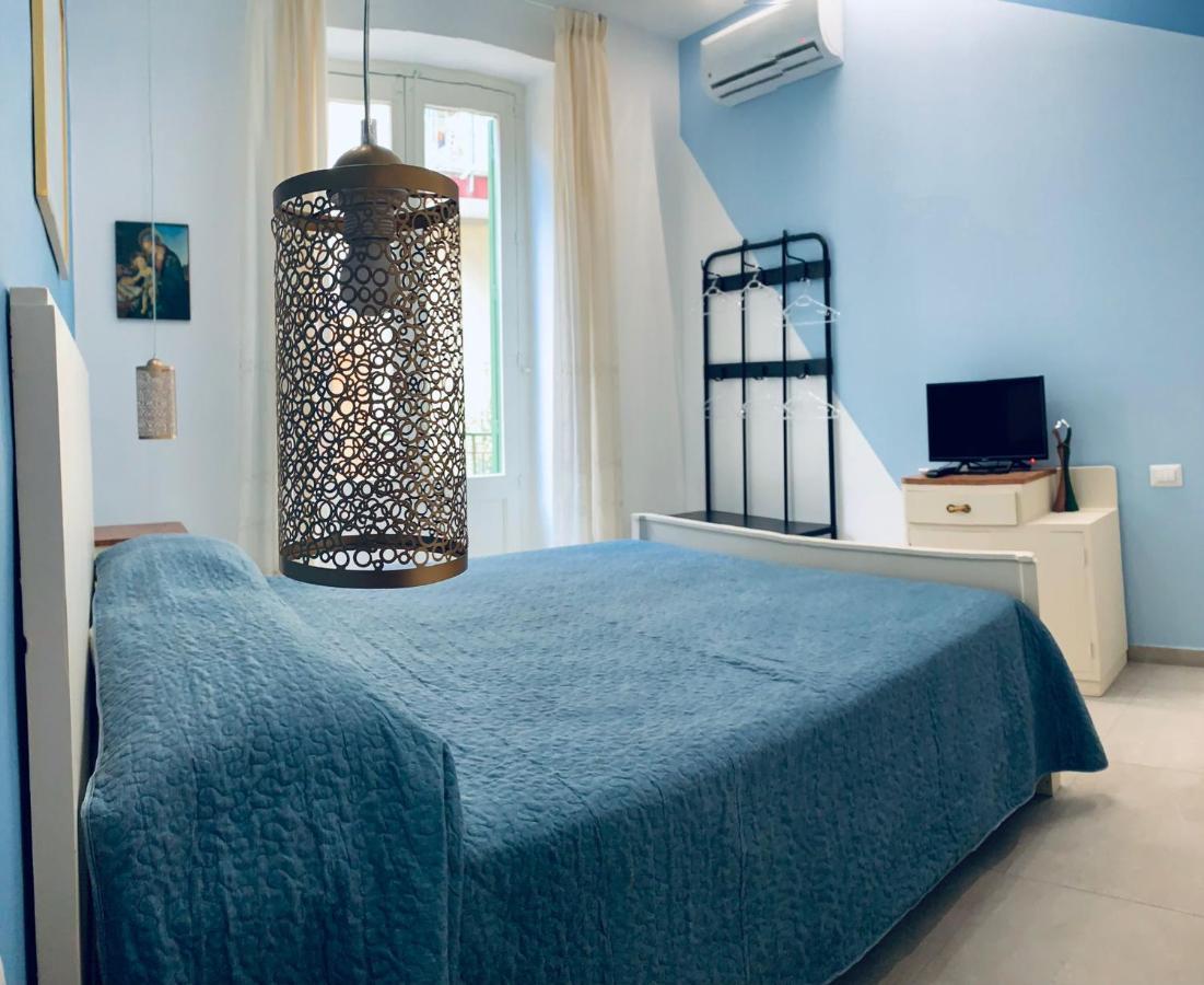 Casa Vacanze Rosa Aci Trezza Εξωτερικό φωτογραφία