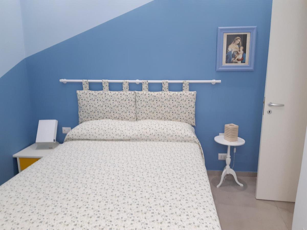 Casa Vacanze Rosa Aci Trezza Εξωτερικό φωτογραφία